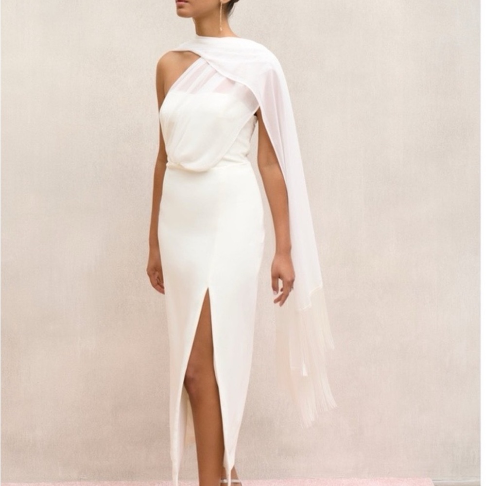 Lady Pipa white scarf dress